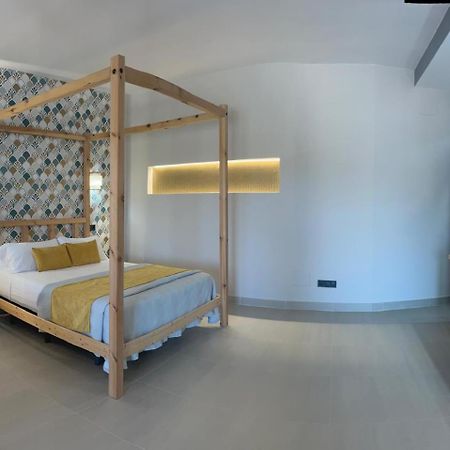 La Lipa Aparthotel Almáchar Exteriör bild